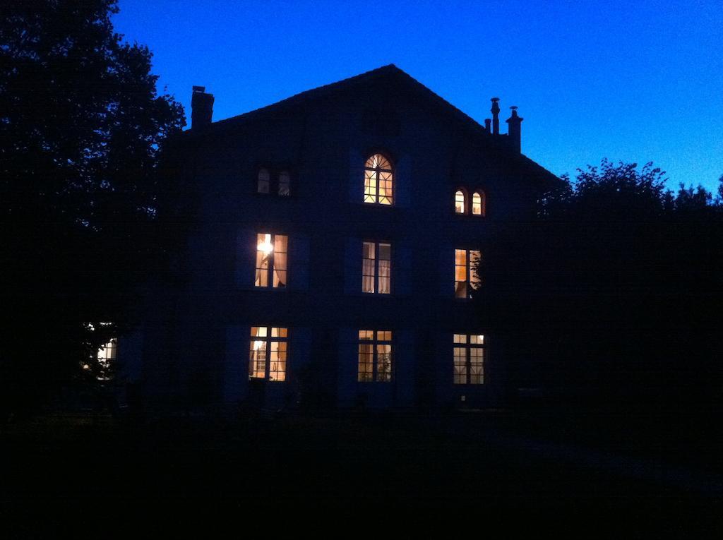 Le Clos De La Muse Saint-Junien Luaran gambar